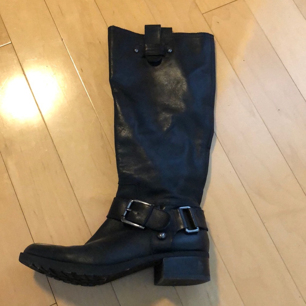 Nine West black boots